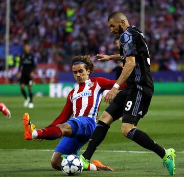 ATLETICO DE MADRID - REAL MADRID  GRIEZMANN & BENZEMA