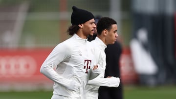 Sané y Musiala, durante el entrenamiento del Bayern de ayer.