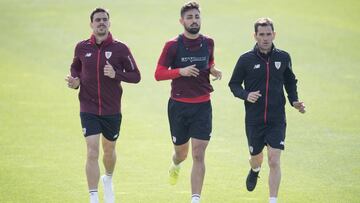 01/04/19 ENTRENAMIENTO ATHLETIC BILBAO 
 
 
 DANI GARCIA NOLASKOAIN XABI CLEMENTE