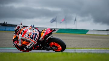 Márquez sobre el asfalto de Motegi.