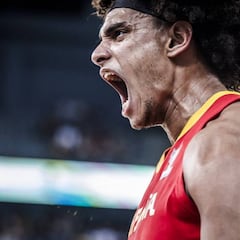 El bisonte Sebas Saiz arrasa Cluj