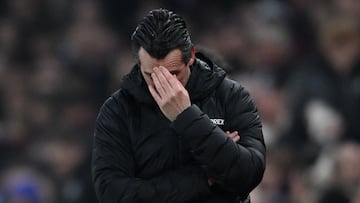 Soccer Football - Premier League - Aston Villa v Chelsea - Villa Park, Birmingham, Britain - March 4, 2026 Aston Villa manager Unai Emery reacts REUTERS/Jaimi Joy EDITORIAL USE ONLY. NO USE WITH UNAUTHORIZED AUDIO, VIDEO, DATA, FIXTURE LISTS, CLUB/LEAGUE LOGOS OR 'LIVE' SERVICES. ONLINE IN-MATCH USE LIMITED TO 120 IMAGES, NO VIDEO EMULATION. NO USE IN BETTING, GAMES OR SINGLE CLUB/LEAGUE/PLAYER PUBLICATIONS. PLEASE CONTACT YOUR ACCOUNT REPRESENTATIVE FOR FURTHER DETAILS..