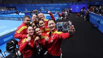 Foto de celebración de la selección femenina