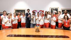 La Selección femenina de baloncesto brinda en AS por el oro europeo.