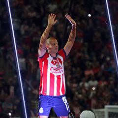 Chicharito, cerca de volver