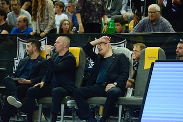 El Manresa funde al Bilbao Basket 