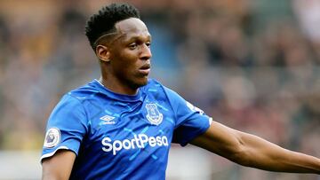 Yerry Mina sería titular frente al Liverpool