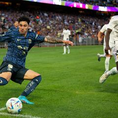 Ajax tendría en la mira a Jorge Sánchez