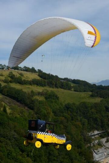 La Icare Cup reúne creatividad y deporte de aventura en esta competición de vuelo sin motor.