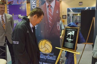 Perú cayó ante Colombia y este martes juega contra Bolivia