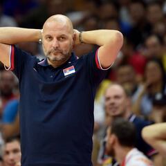 Serbia acaba quinta en la adiós de Djordjevic del banquillo