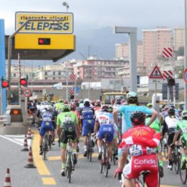 Primer monumento de Demare en un accidentado desenlace
