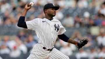 Domingo Germán realiza un lanzamiento con los Yankees