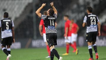 El Benfica le rescinde hace d¨ªas y les echa de la Champions