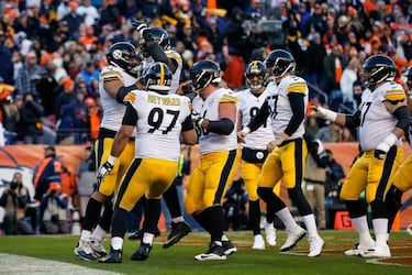 El español Alejandro Villanueva hace historia con un touchdown