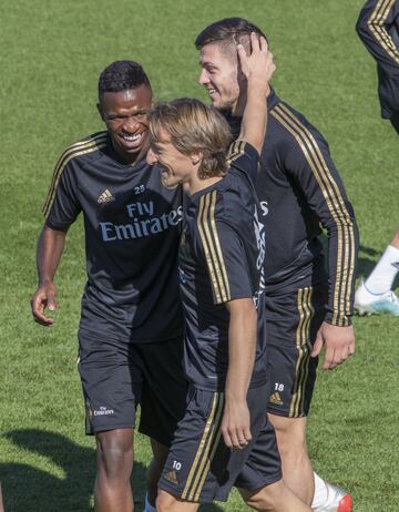 Vinicius, Jovic y Modric 