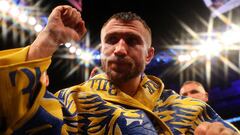 Vasily Lomachenko festeja su victoria ante Luke Campbell.