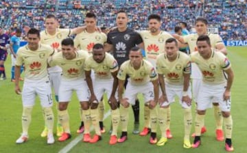 Las Águilas del América terminaron dando una voltereta histórica ante Cruz Azul tras ir perdiendo al medio tiempo por tres goles.