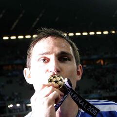 Edson Álvarez tuvo posibilidades de pasar al Chelsea