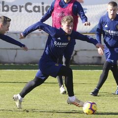 Raúl Guti viaja a Burdeos por sus molestias en los aductores