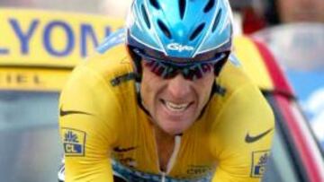 Armstrong dice que no tiene "nada que esconder"