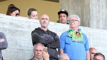 Coentrao, cazado en Portugal viendo el partido del Benfica