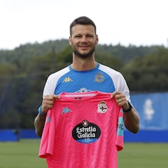 Bachmann: “El Deportivo, por nombre y por jugadores, merece estar en Primera”