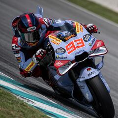 La Ducati de Márquez se para en cuatro curvas
