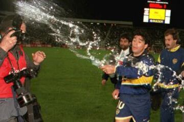 Supercopa 1997 y Boca Juniors con Diego Maradona pierde 2-1 ante Colo Colo.