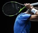 Los saques del cañonero Isner baten a Nadal en la Laver Cup