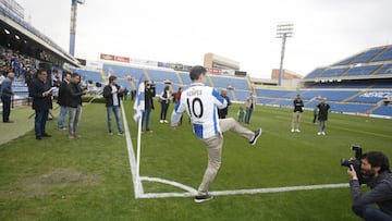 Hércules: Kempes volvió al Rico Pérez 35 años después