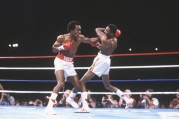 16 de septiembre de 1981. Sugar Ray Leonard ganó en el asalto número 14 por KO a Thomas Hearns en un combate lleno de cambios constantes y gran belleza.