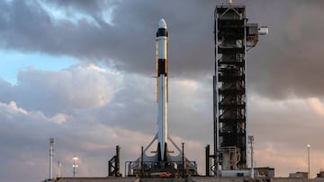 SpaceX muestra a c車mo recuperaba un nuevo cohete Falcon 9 tras su lanzamiento