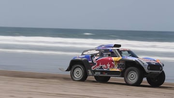 Sainz: "Nos salimos de la pista y el Mini quedó empanzado"