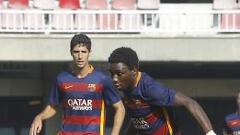 Jean Marie Dongou, durante un encuentro con el filial del F.C. Barcelona.