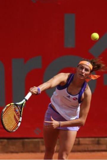 Mariana Duque es la Colombia que continua con vida en el certamen. Avanzó a segunda ronda tras vencer a Timea Babos [7] (HUN), número 89 del mundo, por 6-4, 6-7 (10) y 6-3.