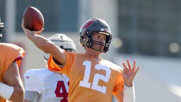 El quarterback de los Tampa Bay Buccaneers y siete veces campeón del Super Bowl, Tom Brady, volverá a los entrenamientos esta semana.