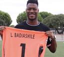 El hermano de Badiashile, en el radar del Real Madrid, firma por Las Rozas de Helguera