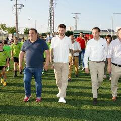 Fernando Calero inaugura el campo de fútbol de Boecillo