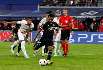 Rodrygo, al final del partido, puso el definitivo 3-2 en el marcador.