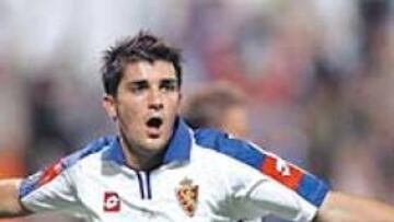 <b>LÍDER. </b>David Villa marcó dos goles para dar el liderato del grupo al Zaragoza.