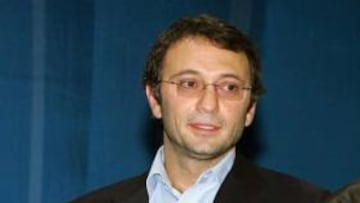 El fil¨¢ntropo Kerimov es el 'jeque' del Anzhi ruso
