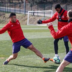 Borja García alcanza la cifra de 100 partidos como rojiblanco