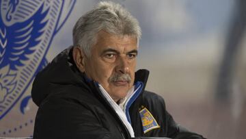 Torneos de Clausura, los que más se le complican a Ferretti