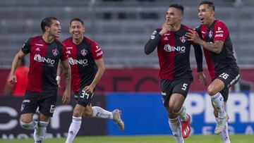 Atlas lo gana 3-1 a Lobos BUAP, Santamaría metió el primero del encuentro.
