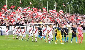 Rayo Vallecano celebrate top flight return