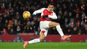 Leyenda del Arsenal: "Alexis no es el mismo desde su lesión"