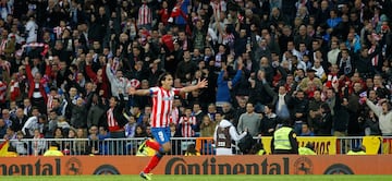 En 2013 el Atlético ganó 1-2 al Real Madrid en el Bernabéu, con aportación decisiva del colombiano en el gol de Diego Costa en el 34'.