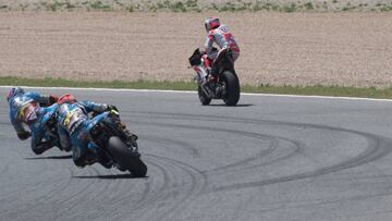 Dovizioso abandon&oacute; en Jerez por aver&iacute;a.