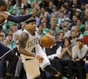 Isaiah Thomas brilló dando regalos: ¡12 asistencias!